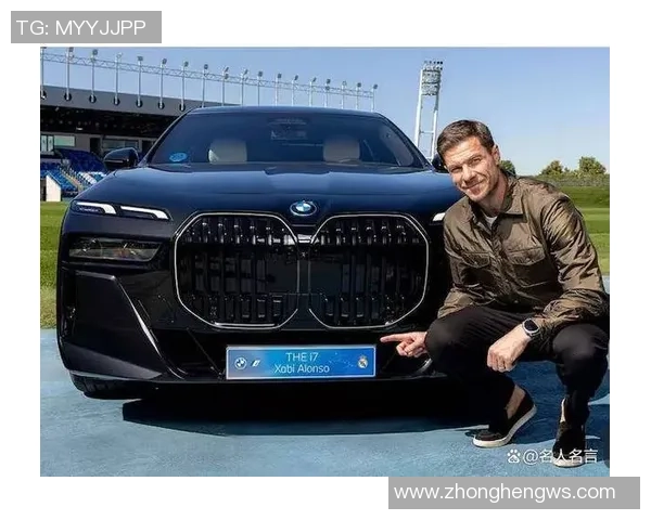 足球明星与宝马完美结合高清图片欣赏带你领略运动与豪华的魅力